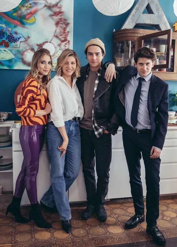 Family to the MaxRodzina na Maxa (2022)