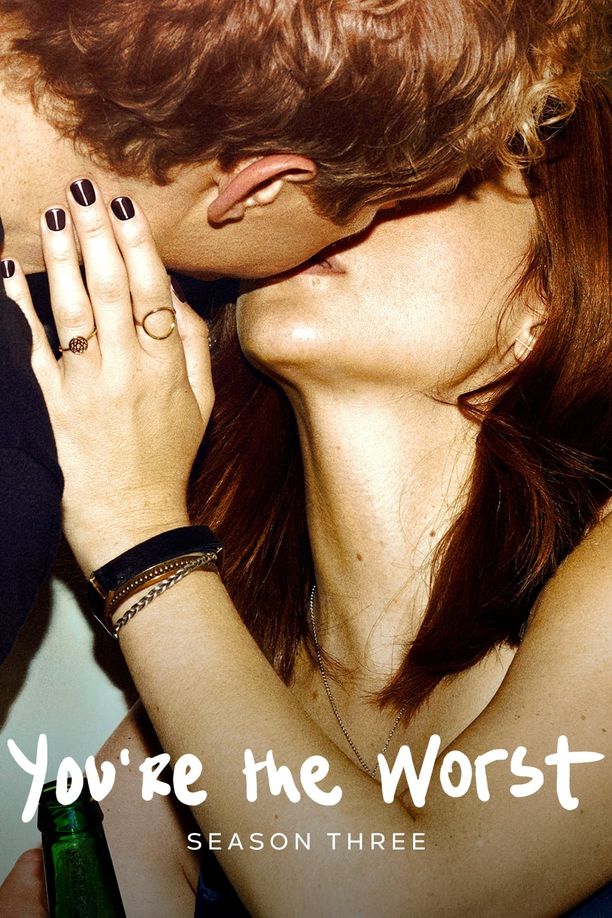 我爱上的人是奇葩    第⁨三⁩季
    You're the Worst (2016)