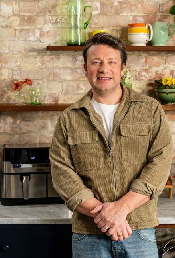 Jamie’s Air Fryer Meals    第⁨一⁩季
     (2024)